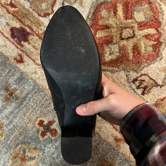 Black Steve Madden booties - Picture 5 of 6